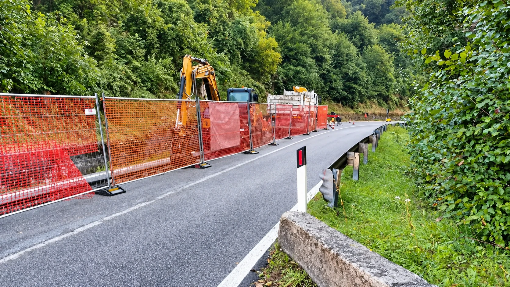 Realizzazione della rete gas di Agordo — cantiere di Agordo